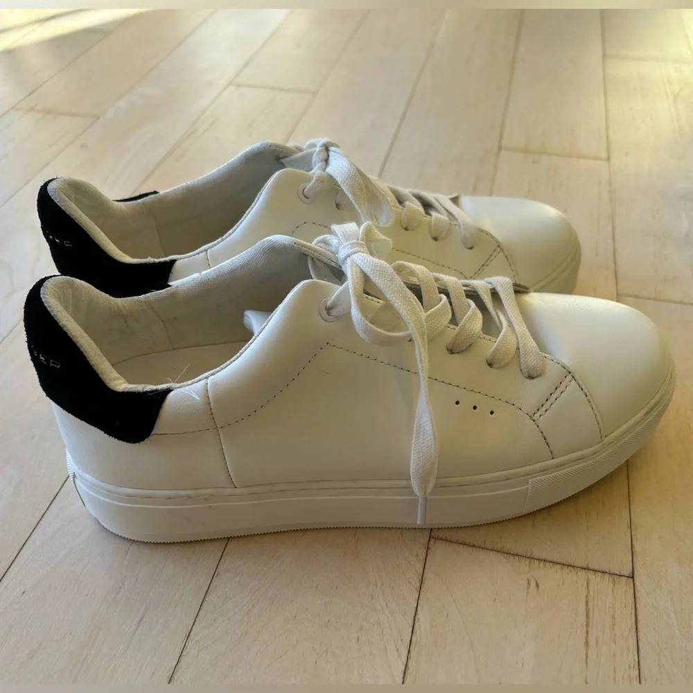 Kurt Geiger London White/Black Leather “Laney” Women's Sneakers Sz 9.5 (EU 40.5)